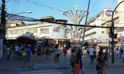 Sala comercial para alugar na Rua Joaquim Lópes Macedo, Centro, Duque de Caxias