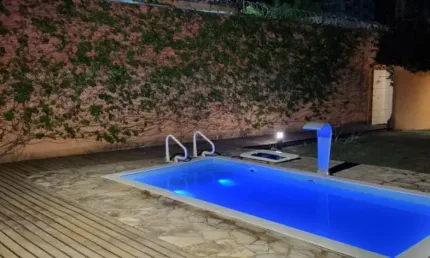 Casa espaçosa e mobiliada no massaguaçu – caraguatatuba