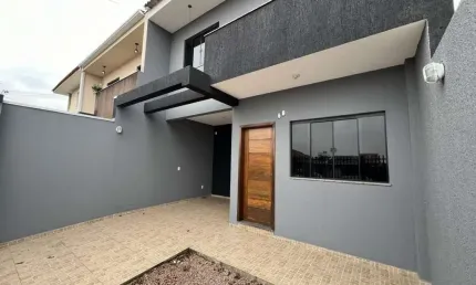 Sobrado novo à venda em Carambeí no Jardim El Dorado