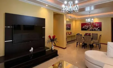 Apartamento 139m² com 3 quartos sendo 1 suíte no kobrasol
