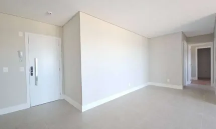 Apartamento 74 m² - 2 quartos sendo 1 suíte no kobrasol