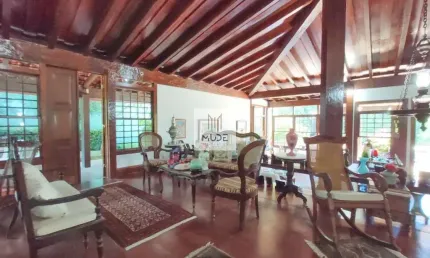 Casa de Luxo PEDRA DA MARCA Federação: 4 Suítes, 3 Salas, 6 Banheiros, 7 Vagas, 700m² de Pura Elegância!