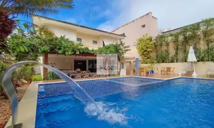 Espetacular casa de luxo em condomínio em alphaville ii, salvador-ba: 4 quartos, 4 suítes, 3 salas, 6 banheiros, 4 vagas, 261,00m². venha conferir!