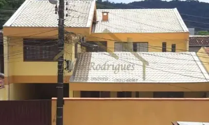 Casa para Venda, Valparaiso, 5 dormitórios, 2 suítes, 4 banheiros, 3 vagas