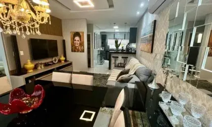 Lindo sobrado em Jardim Silvia Embu das Artes com 3 dormitórios