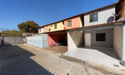Conforto e Tranquilidade em Condomínio Fechado – Casa Duplex à Venda no Residencial Prazer de Morar | Valparaíso de Goiás