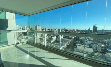 Apartamento no Centro de Chapecó: 3 Suítes, 138m² Privativos, 3 Vagas