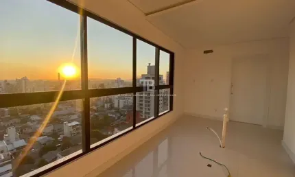 Apartamento Novo com 3 Suítes e Vista Panorâmica, no Centro