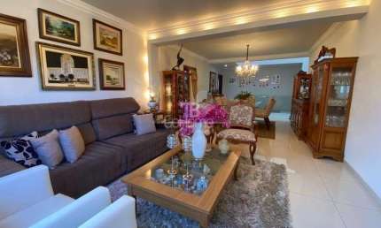 Casa no Líder, Chapecó - 4 Quartos, Piscina, Espaço Amplo