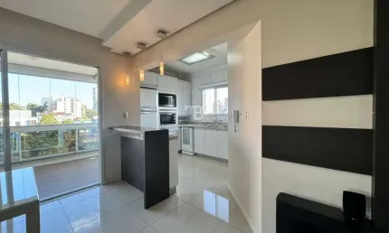 Apartamento Mobiliado com Suíte Master e Sacada com Churrasqueira