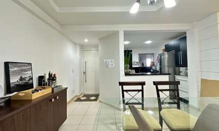 Apartamento Semimobiliado com 2 Suítes à Venda, no Centro de Chapecó