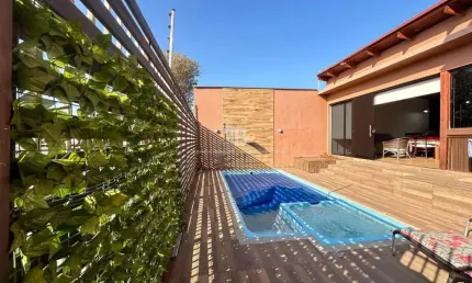 Casa de 4 Quartos com Piscina à Venda em Presidente Médici, Chapecó