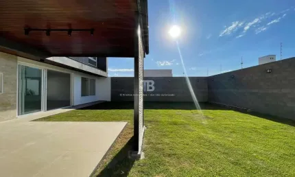 Casa Nova no Bairro Paraíso em Chapecó – 3 Suítes, Quintal e Financiável