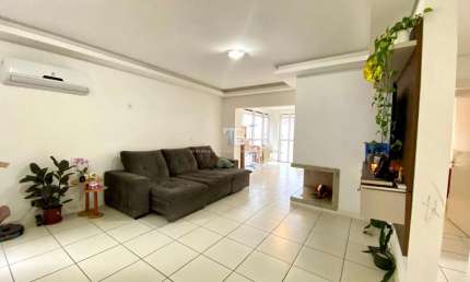 Apartamento semimobiliado com 3 quartos à venda no Presidente Médici, Chapecó