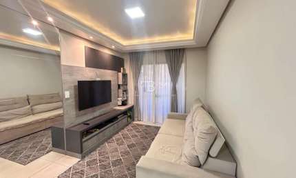 Apartamento semimobiliado com 3 quartos e 2 vagas no São Cristóvão - Chapecó