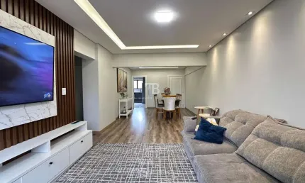 Apartamento semimobiliado com 3 quartos com suíte à venda no centro de chapecó