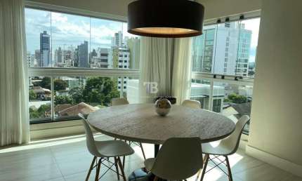 Apartamento mobiliado com 3 suítes à venda no Centro de Chapecó