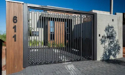 Casa com 2 quartos à venda no Recanto Tropical, Cascavel 