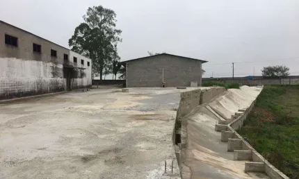 Área zup-1 com galpões para venda ou locação na vila suíssa - mogi das cruzes/sp