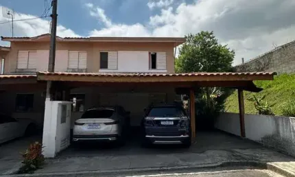 Casa com 3 quartos à venda na Avenida Amador Aguiar, Jaraguá, São Paulo