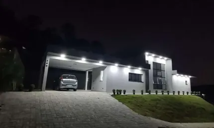 Excelente imovel em condominio, quintas da boa vista em atibaia