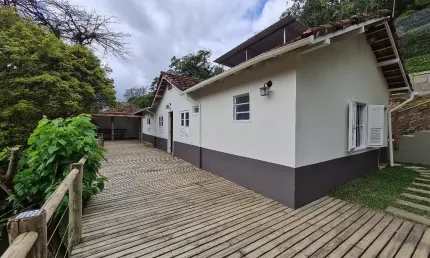 Casa com 3 quartos à venda na Estrada União e Indústria, 14993, Itaipava, Petrópolis
