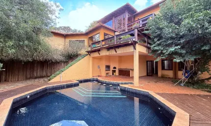 Casa em condomínio fechado com 4 quartos à venda na Estrada União e Indústria, 14993, Itaipava, Petrópolis