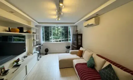 Apartamento com 3 quartos, 120m² , totalmente reformado em copacabana