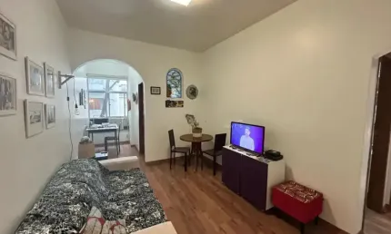 Imóvel  70 m² , 2 quartos, totalmente reformado a apenas 10 metros do aterro do flamengo!
