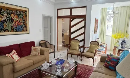 Apartamento reformado, 90m2, 3 quartos em copacabana – posto 3