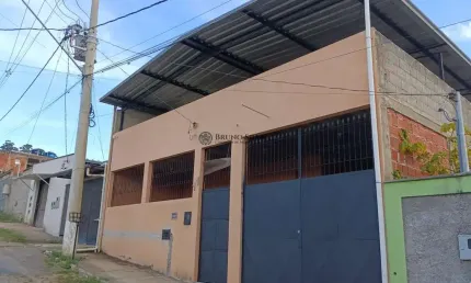 Casa com 2 quartos à venda na Rua Abraão Valverde De Matos, 11, Granjas Triunfo, Juiz de Fora