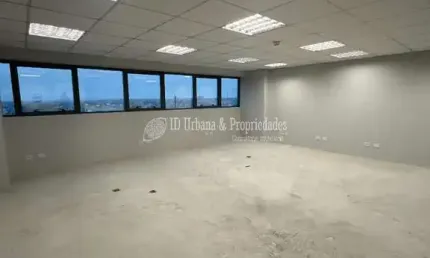 Sala comercial à venda na Avenida Sete de Setembro, Rebouças, Curitiba