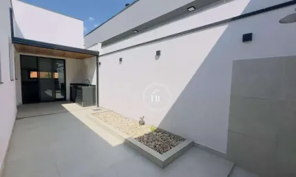Casa disponível para locação no condomínio moutonee em salto