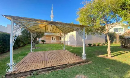 Casa com 4 suítes à venda no condomínio plaza athénnée em itu/sp