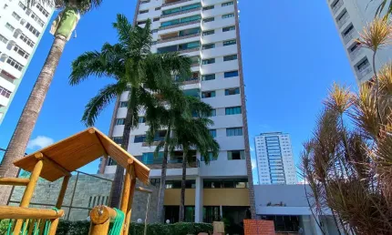 Apartamento com 4 quartos (sendo 2 suítes) e 3 vagas | 154 m² |  boa viagem