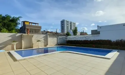 Excelente casa na imbiribeira/ com piscina/8 vagas/ 2 suites