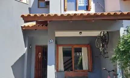Casa com 2 quartos à venda na rua alcebíades ribeiro, 32, aberta dos morros, porto alegre por r$ 470.000