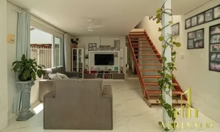Casa com 3 quartos à venda na rua nunes machado, 195, menino deus, porto alegre por r$ 890.000