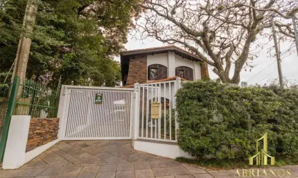 Casa com 3 quartos à venda na rua sargento nicolau dias de farias, 384, tristeza, porto alegre por r$ 2.000.000