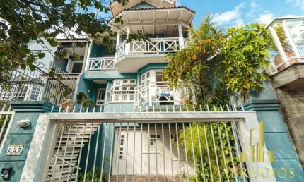 Casa com 4 quartos à venda na rua joão berutti, 237, chácara das pedras, porto alegre por r$ 2.498.000