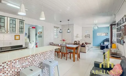 Casa com 2 quartos à venda na rua breno arruda, 151, santa maria goretti, porto alegre por r$ 530.000