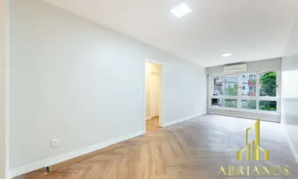 Apartamento com 2 quartos à venda na rua germano petersen júnior, 350, auxiliadora, porto alegre por r$ 670.000