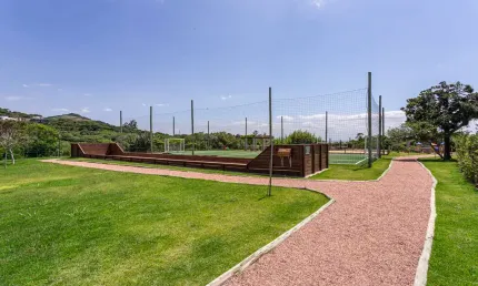 Prédio à venda na estrada das três meninas, 2000, vila nova, porto alegre