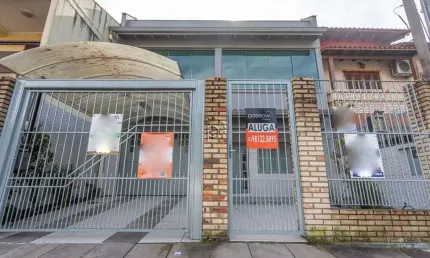 Casa com 3 quartos para alugar na rua paulo stuart wright, 68, hípica, porto alegre por r$ 3.390
