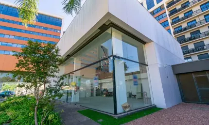 Ponto comercial para alugar na rua coronel claudino, 27, cristal, porto alegre por r$ 6.000