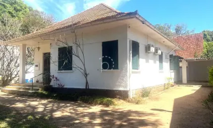 Casa com 4 quartos à venda na rua doutor armando barbedo, 54, tristeza, porto alegre por r$ 1.590.000
