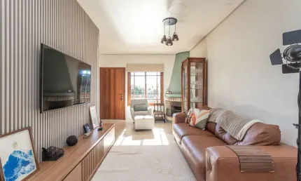 Casa com 3 quartos à venda na avenida doutor francisco roberto dall igna, 308, espírito santo, porto alegre por r$ 749.000
