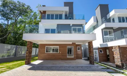 Casa em condomínio fechado com 3 quartos para alugar na avenida coronel marcos, 1239, ipanema, porto alegre por r$ 19.000