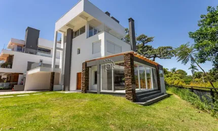 Casa em condomínio fechado com 4 quartos para alugar na avenida coronel marcos, 1239, ipanema, porto alegre por r$ 29.000