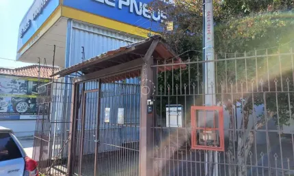 Casa comercial à venda na avenida da cavalhada, 4370, cavalhada, porto alegre por r$ 630.000